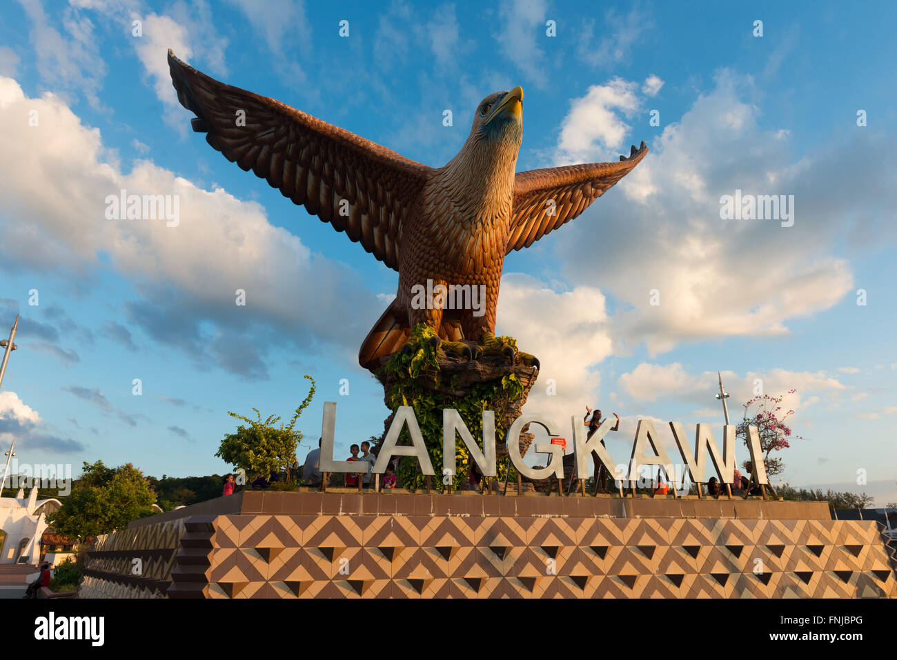 La place de l'aigle et statue, Langkawi, Malaisie Banque D'Images