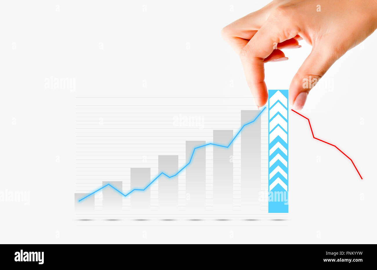 Main humaine tirant barre graphique suggérant d'augmenter des ventes ou de l'entreprise Banque D'Images