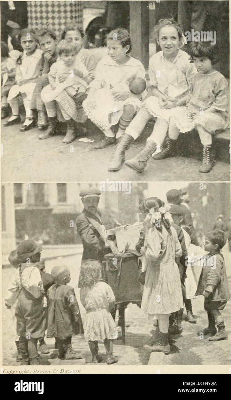 Fils de l'Italie ; une étude sociale et religieuse des Italiens en Amérique (1917) Banque D'Images