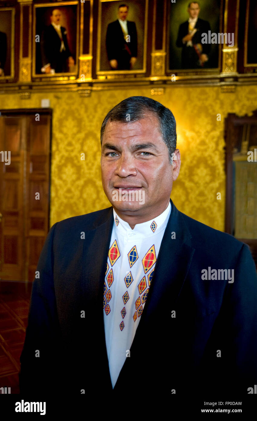 Portrait de le président de l'Équateur Rafael Correa au palais présidentiel à Quito prises lors du tournage d'entretien avec Peter Greenberg pour l'EQUATEUR : La Tournée royale. Banque D'Images