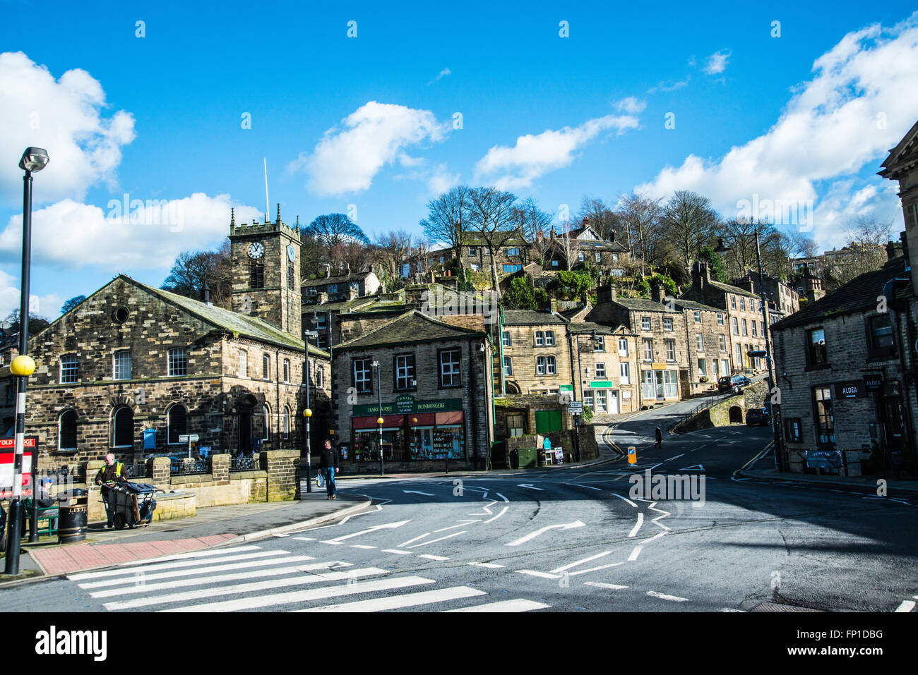 Scène de rue à Holmfirth Huddersfield Yorkshire Ray Boswell Banque D'Images