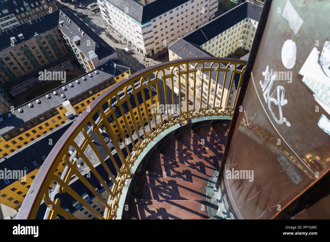 Escalier en spirale de Vor Frelsers avec Kirke, l'église de Notre Sauveur, à Copenhague, au Danemark. Banque D'Images