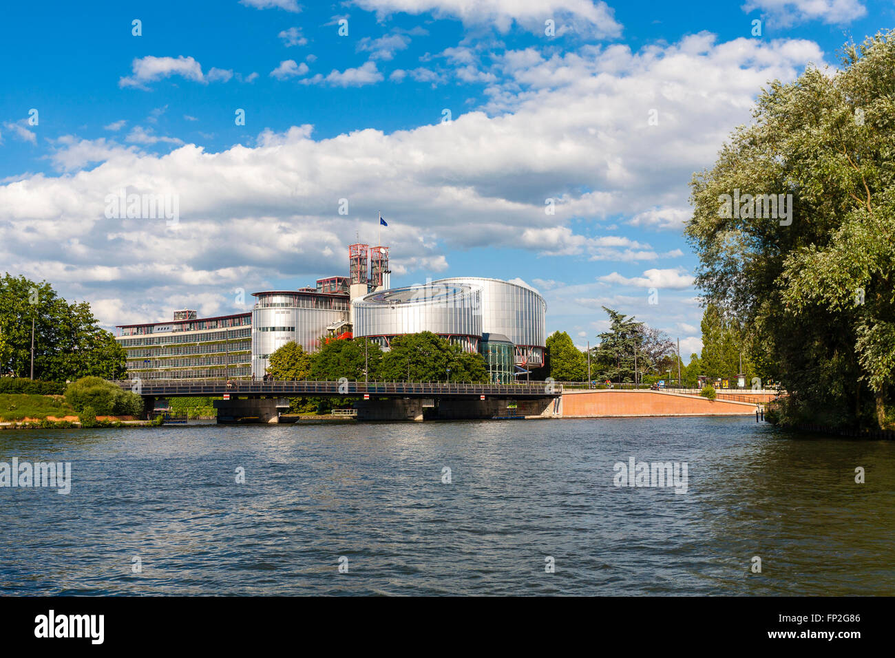 L'ILL ET DE LA COUR EUROPÉENNE DES DROITS DE L'HOMME STRASBOURG ALSACE FRANCE Banque D'Images