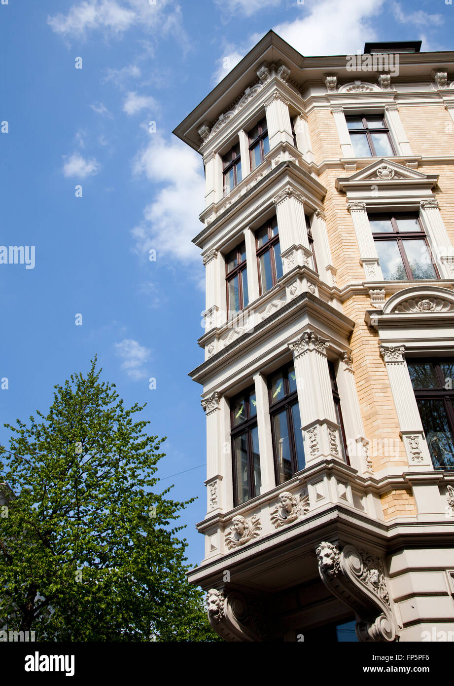 Façade d'un bâtiment de style Art Nouveau Banque D'Images