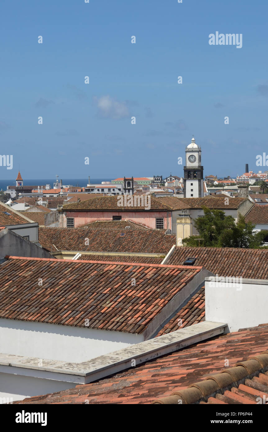 Vue sur le toit plus de Ponta Delgada. L''île de São Miguel. Açores. Portugal Banque D'Images