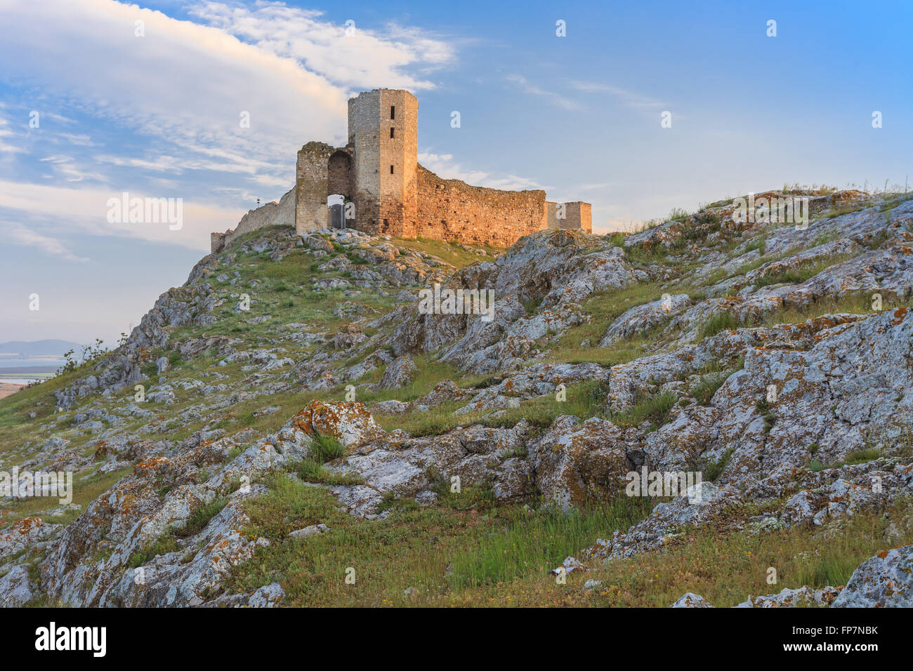 Ruines de la forteresse antique. Enisala, Roumanie Banque D'Images