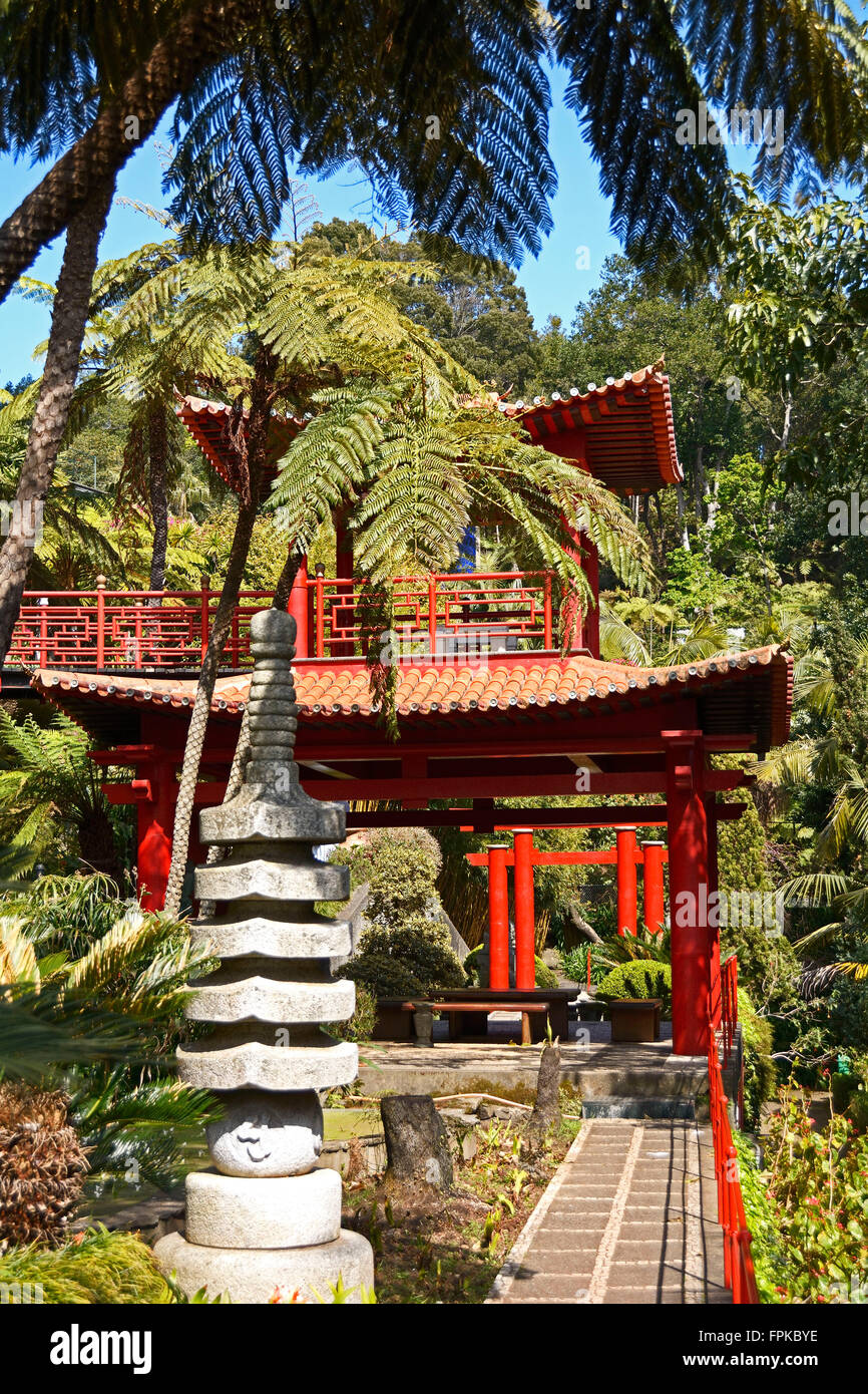 Funchal, un jardin japonais dans le jardin tropical monte Banque D'Images