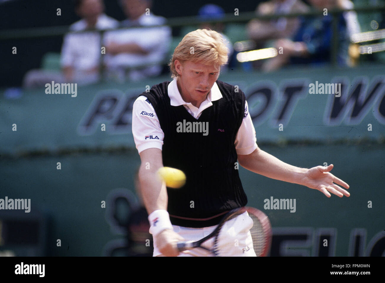 Dusseldorf, Allemagne. 22 janvier, 2007. 1989 : Boris Becker de Allemagne renvoie un servir lors d'un match à Düsseldorf, Allemagne.ZUMA Press/Scott A. Miller © Scott A. Miller/ZUMA/Alamy Fil Live News Banque D'Images