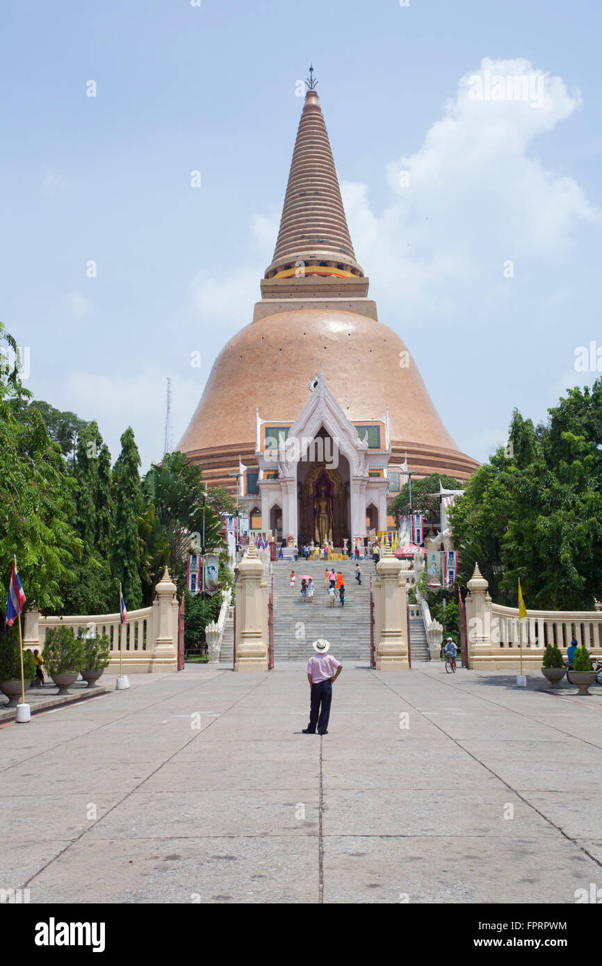 L'Asie, l'Asie du Sud, la Thaïlande, Nakhon Pathom, le Phra Pathom Chedi, monument bouddhiste, 'première', Stupa datant de 675 ANNONCE Banque D'Images