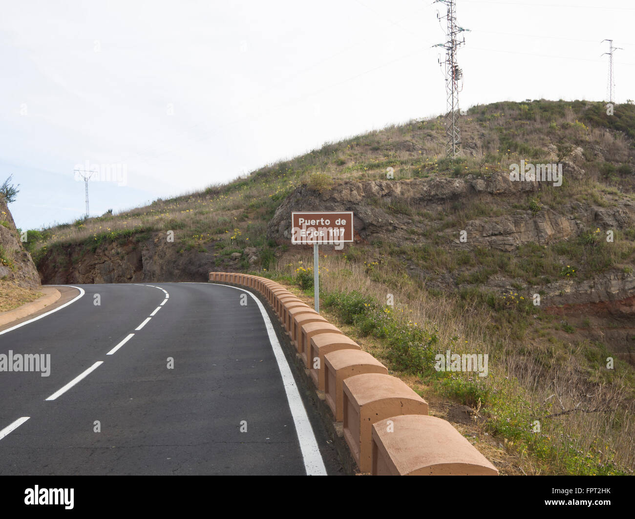 Puerto de Erjos elevation 1117 , point le plus haut de l'autoroute du sud au nord dans l'ouest de Tenerife Espagne Banque D'Images