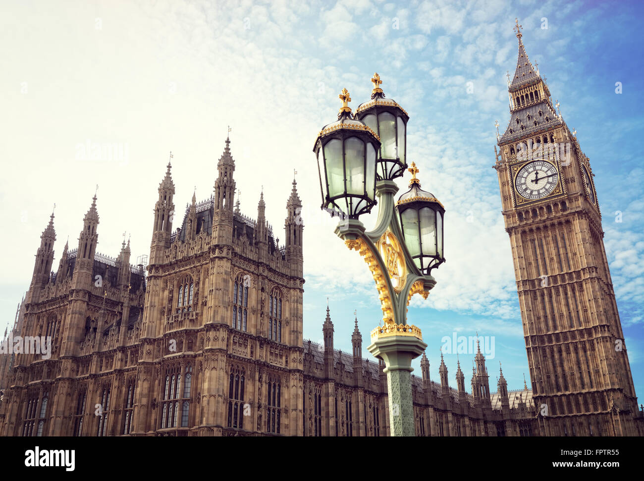 Big Ben et les chambres du parlement à Londres Banque D'Images