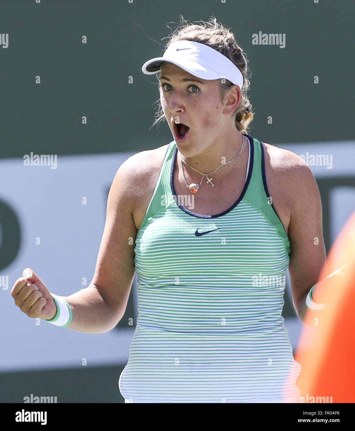 Los Angeles, Californie, USA. 8 janvier, 2016. Victoria Azarenka du Bélarus célèbre après avoir battu Serena Williams des États-Unis au cours de la femme des célibataires match final du tournoi de tennis BNP Paribas : le dimanche, 20 mars 2016 à Indian Wells, en Californie. Azarenka a remporté 6-4, 6-4. © Ringo Chiu/ZUMA/Alamy Fil Live News Banque D'Images