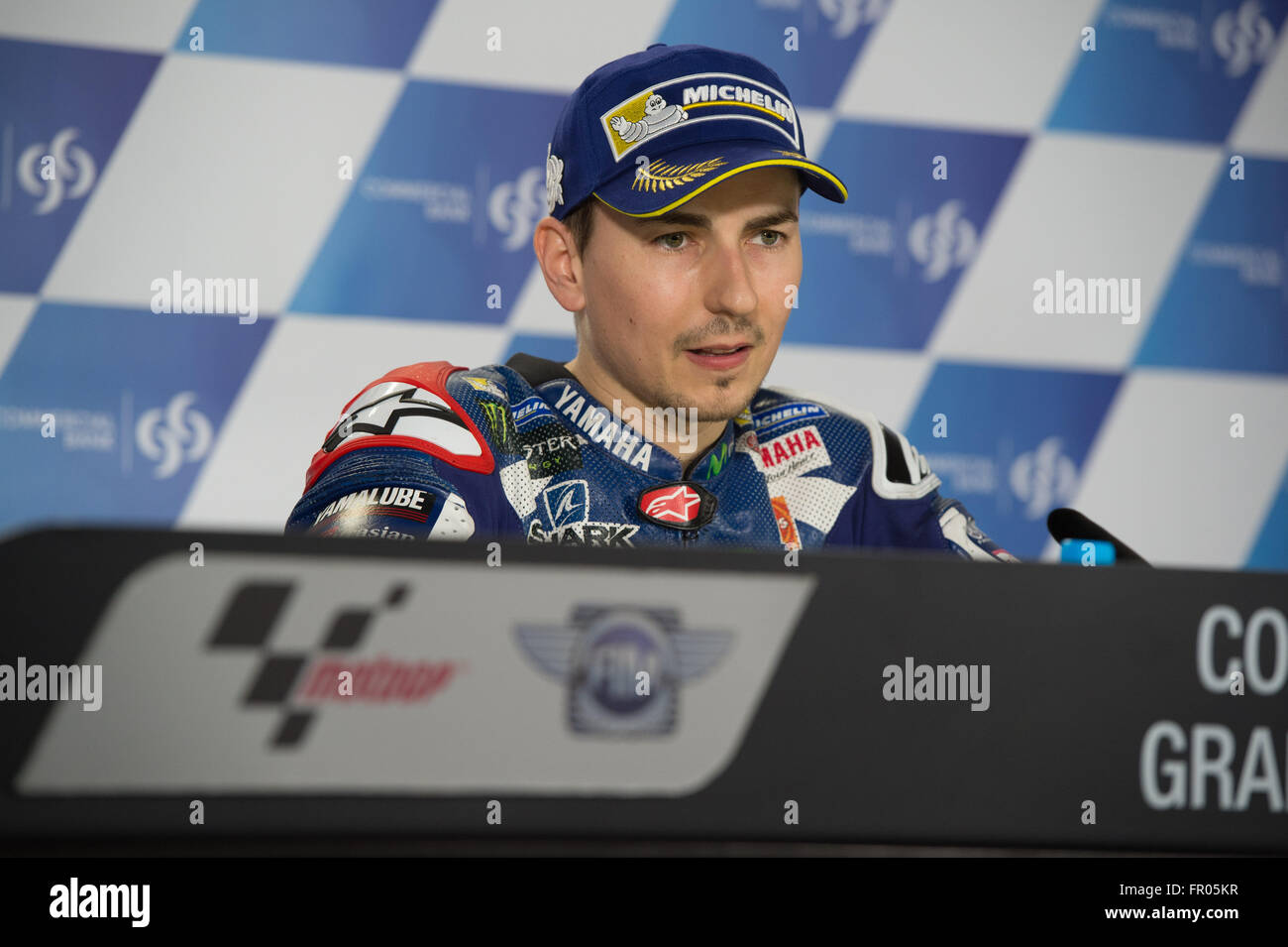 Le Circuit International de Losail, au Qatar. Le 20 mars 2016. Jorge Lorenzo après la course MotoGP au Grand Prix Commercial Bank du Qatar Crédit : Tom Morgan/Alamy Live News Banque D'Images