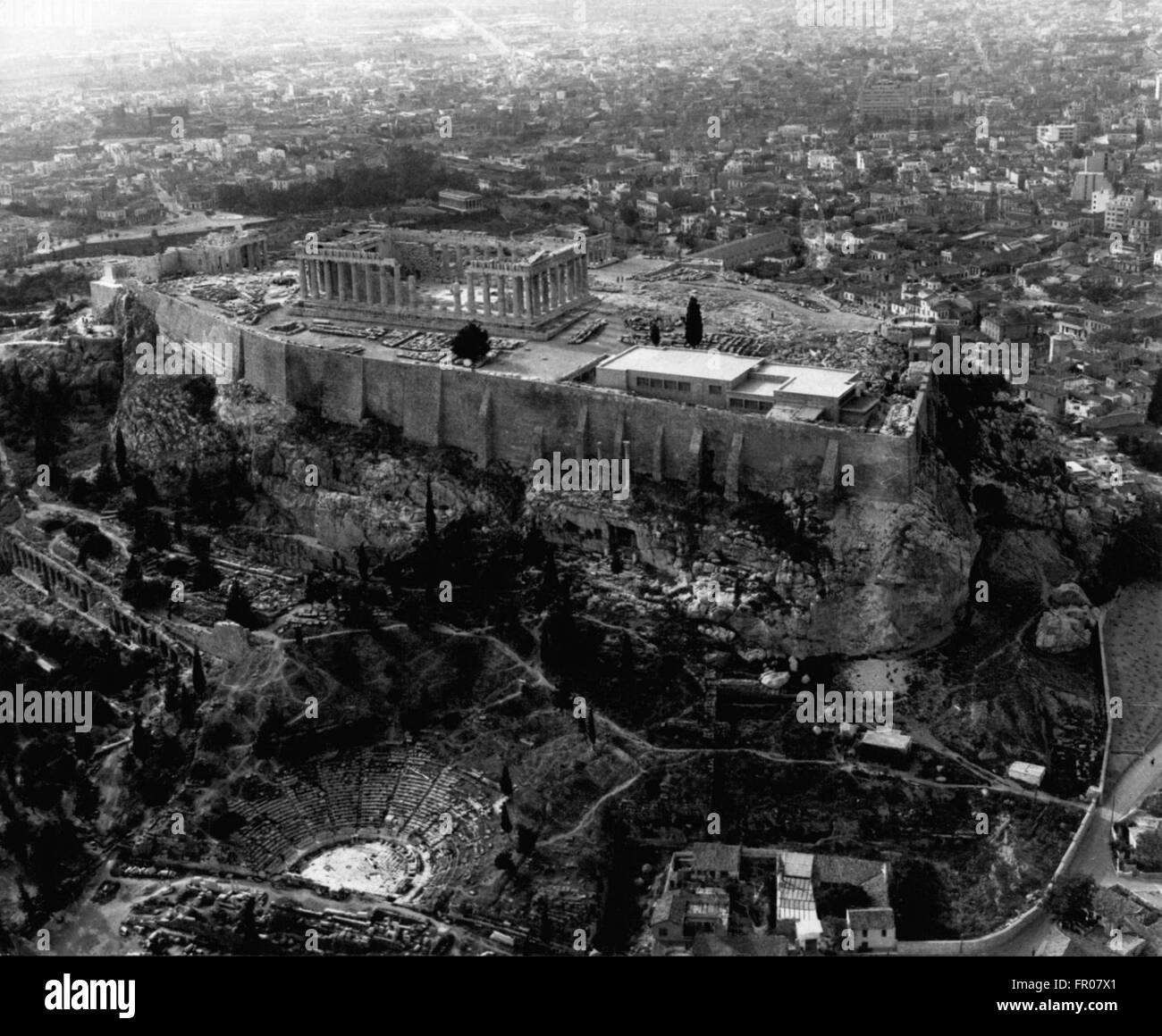 1962 - Le Parthénon sur l'Acropole à Athènes. © Keystone Photos USA/ZUMAPRESS.com/Alamy Live News Banque D'Images
