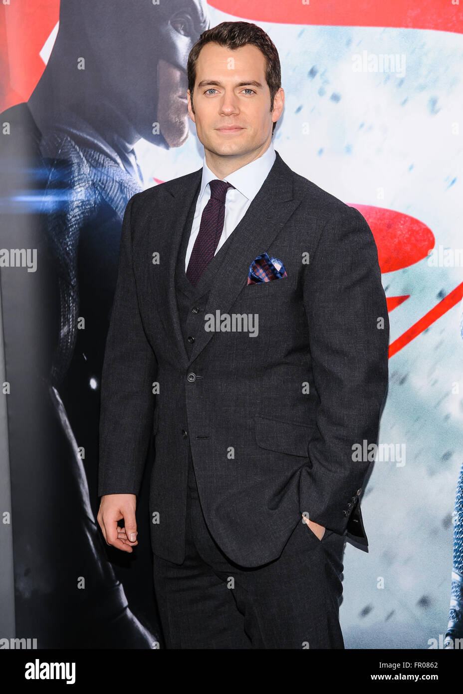 New York, NY, USA. Mar 20, 2016. 20 mars 2016 - New York, New York- Henry Cavill. ''Batman Superman V : Dawn of justice'' New York Premiere. Crédit photo : Mario Santoro/AdMedia Crédit : Mario Santoro/AdMedia/ZUMA/Alamy Fil Live News Banque D'Images