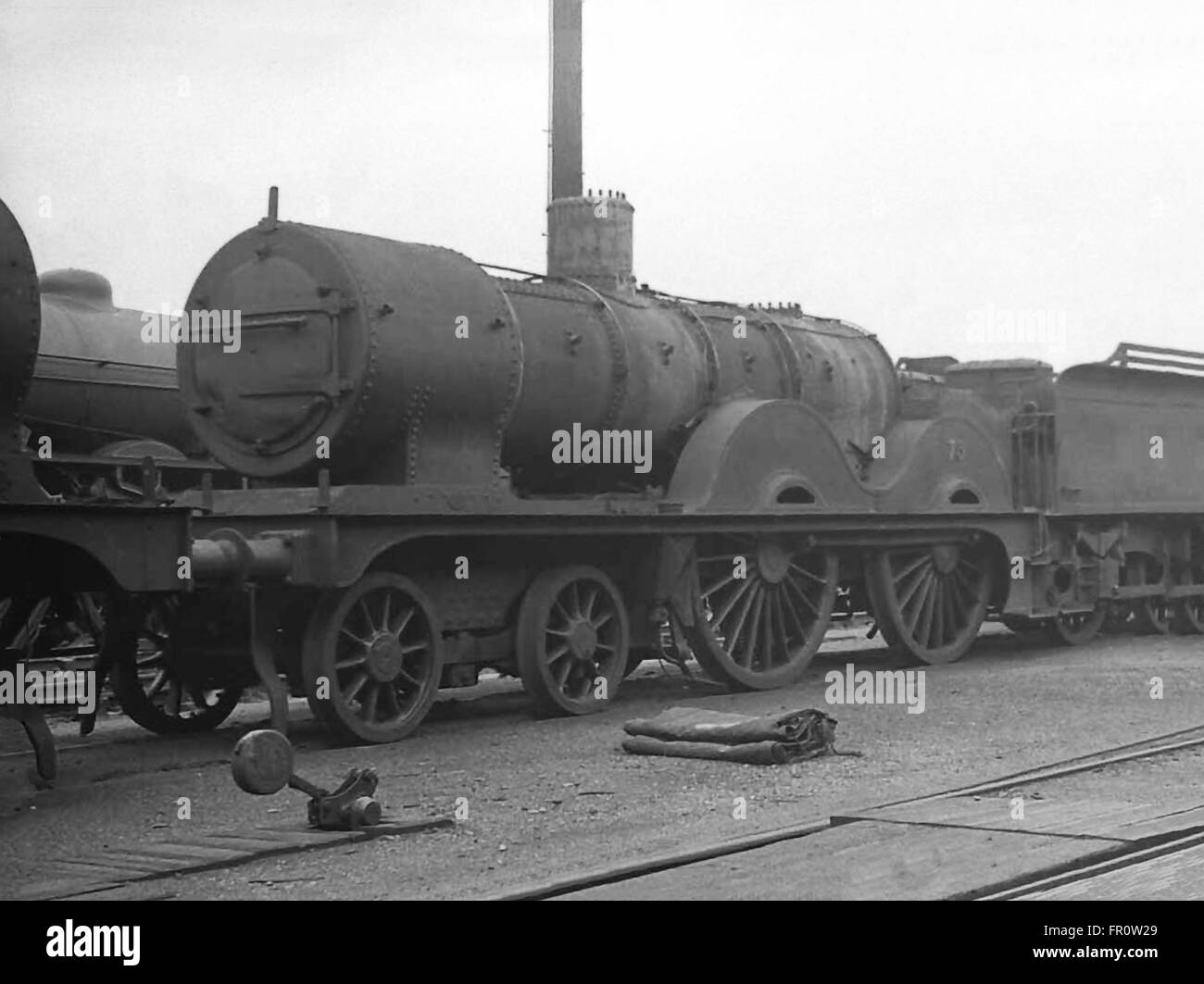 M&GN C/1 Classe 4-4-0 N° 75 étant cassée vers le haut Banque D'Images