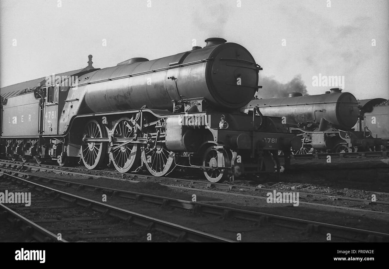 LNER V2 2-6-2 No.4781 sur shed Banque D'Images