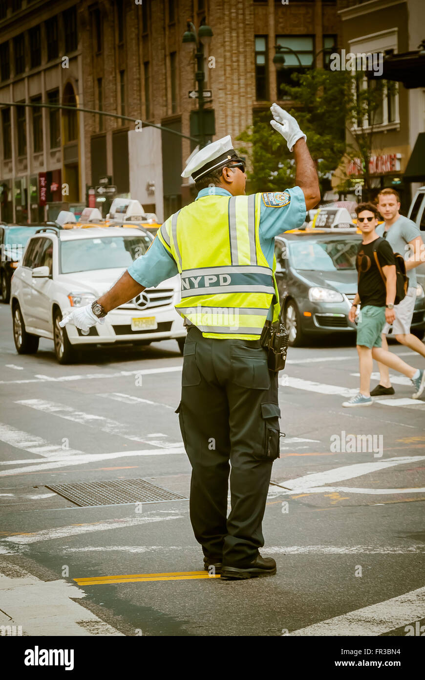 Agent De La Circulation De La Police De Diriger La Circulation New York City Usa Photo Stock