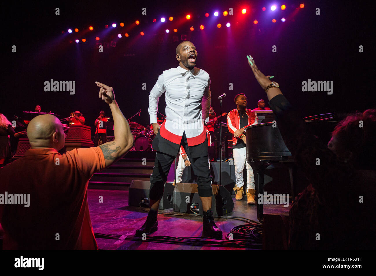 kirk franklin live performancrs kirk franklin live performancrs