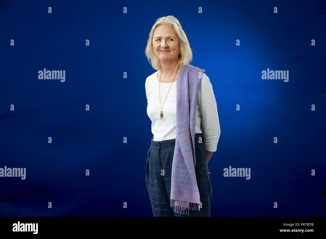 Edinburgh International Book Festival 2013 portrait d'Artemis Cooper à Charlotte Square Garden Pic par Pako Mera Banque D'Images