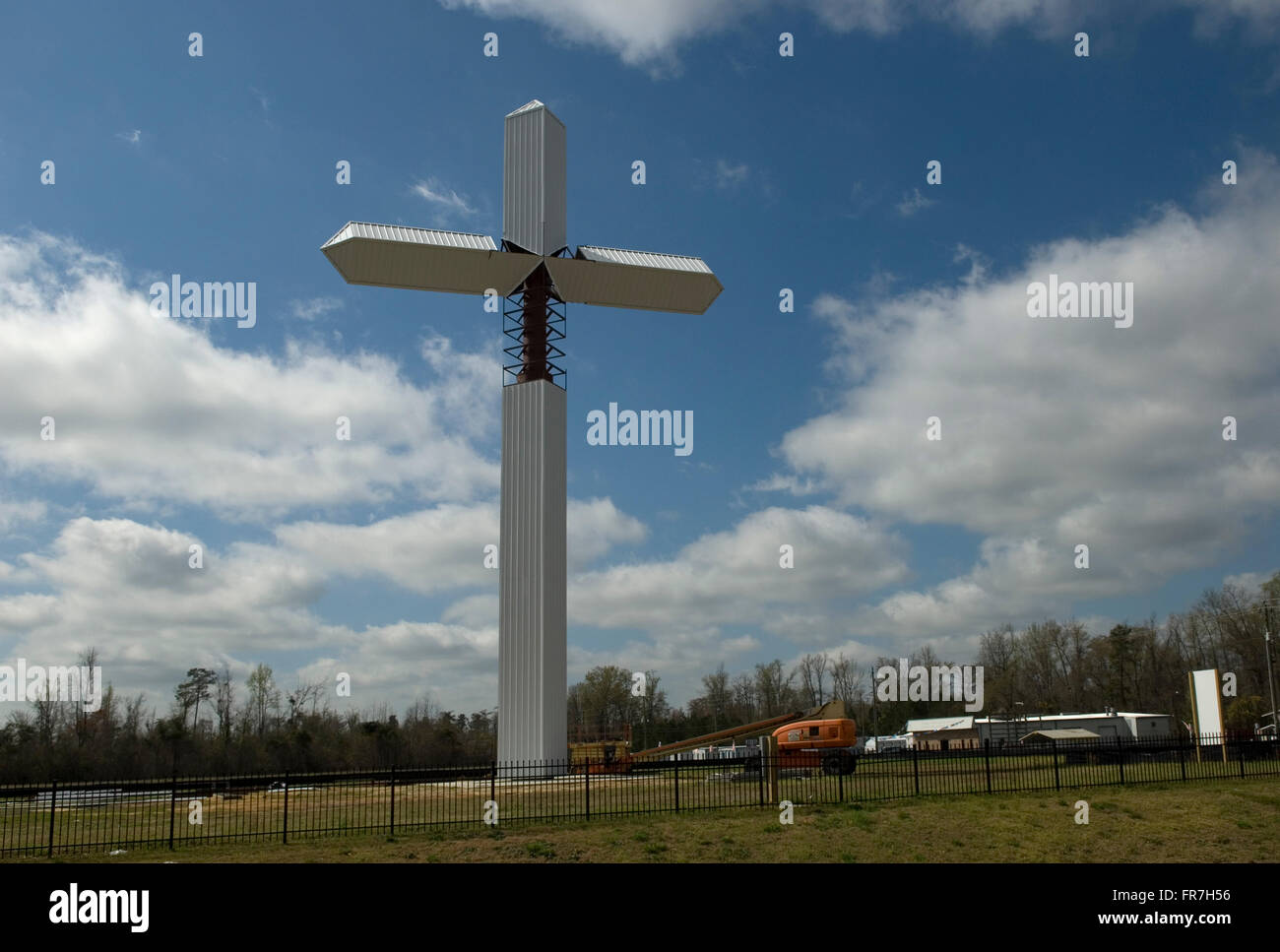 Giant Cross Lake City South Carolina USA Banque D'Images