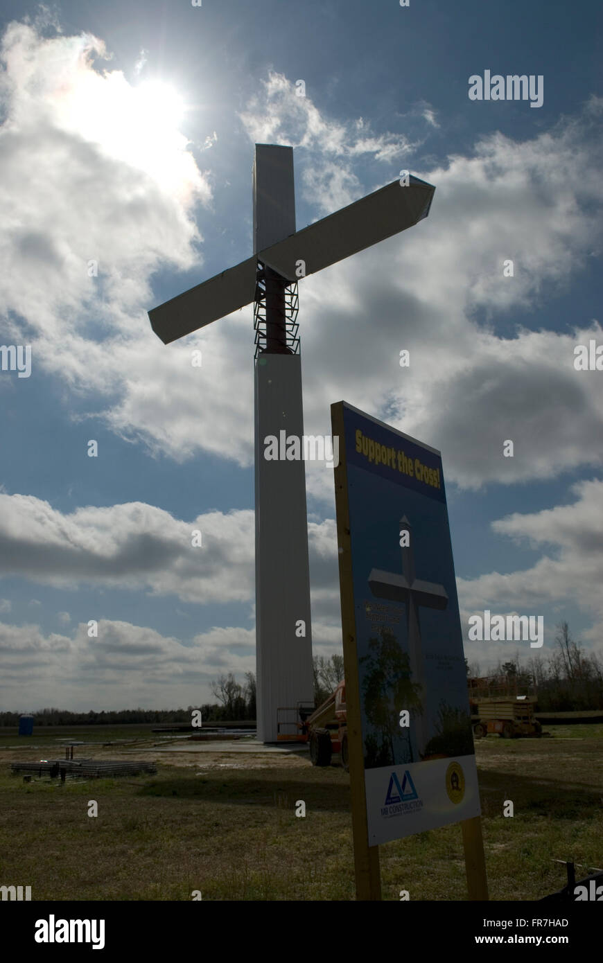 Giant Cross Lake City South Carolina USA Banque D'Images
