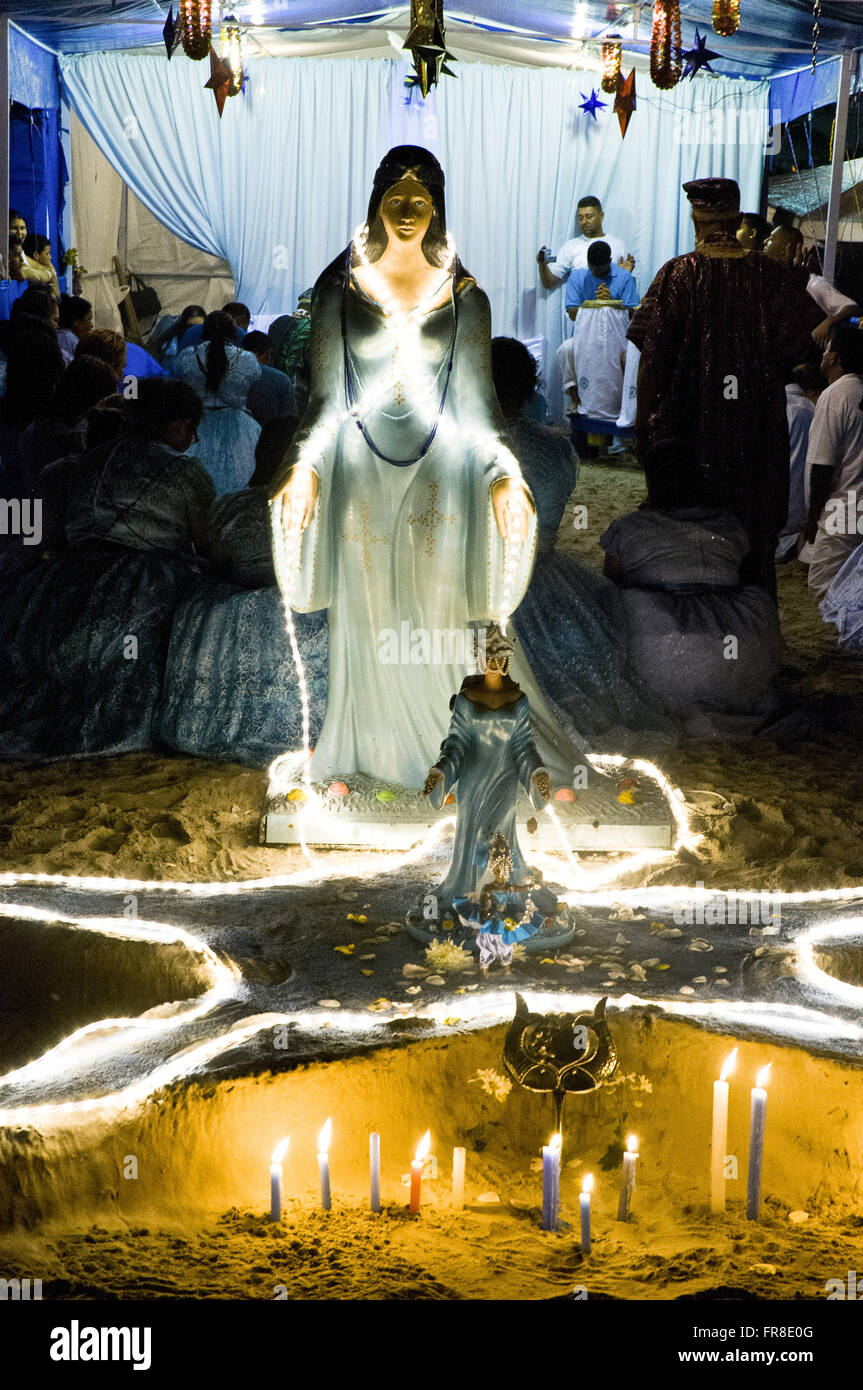 Statue de Iemanja en tente pendant le festival à Praia Grande - côte sud de Sao Paulo Banque D'Images