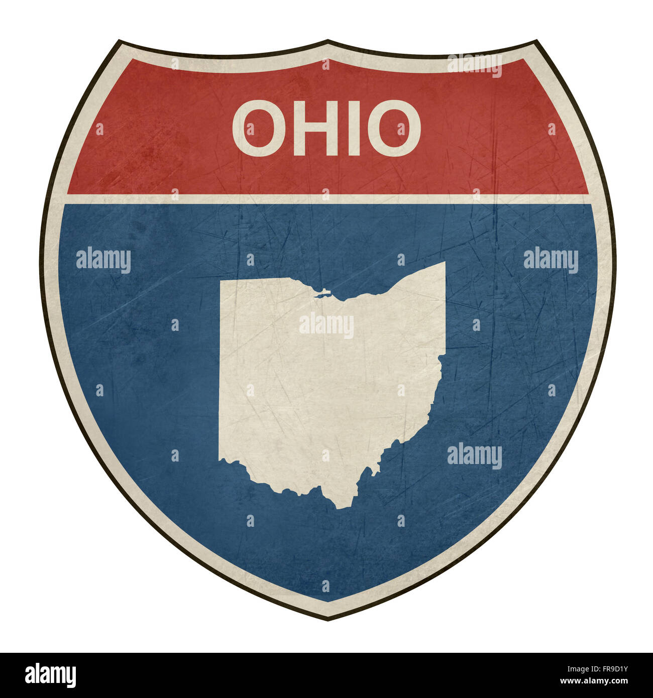 Grunge américain de l'Ohio l'Interstate highway road shield isolé sur un fond blanc. Banque D'Images