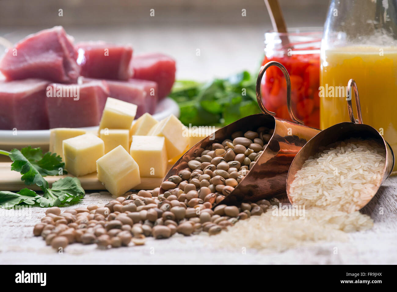 Deux ingrédients Baiao, les haricots, le corned-beef, Banque D'Images