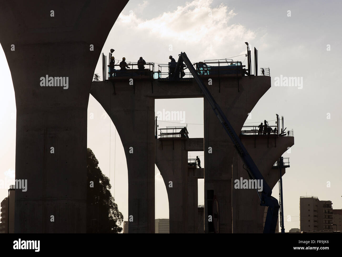 Les travaux de construction du métro de la ligne 17 de l'or dans le journaliste Roberto Marinho Banque D'Images