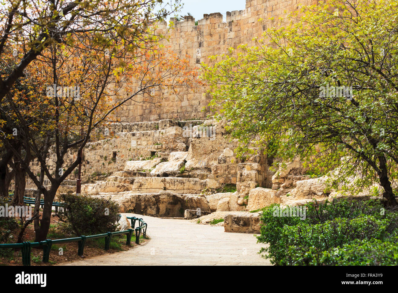 En dehors de la passerelle ; mur occidental de Jérusalem, Israël Banque D'Images