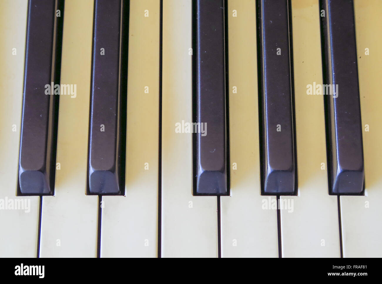 Clavier de piano Banque de photographies et d’images à haute résolution ...