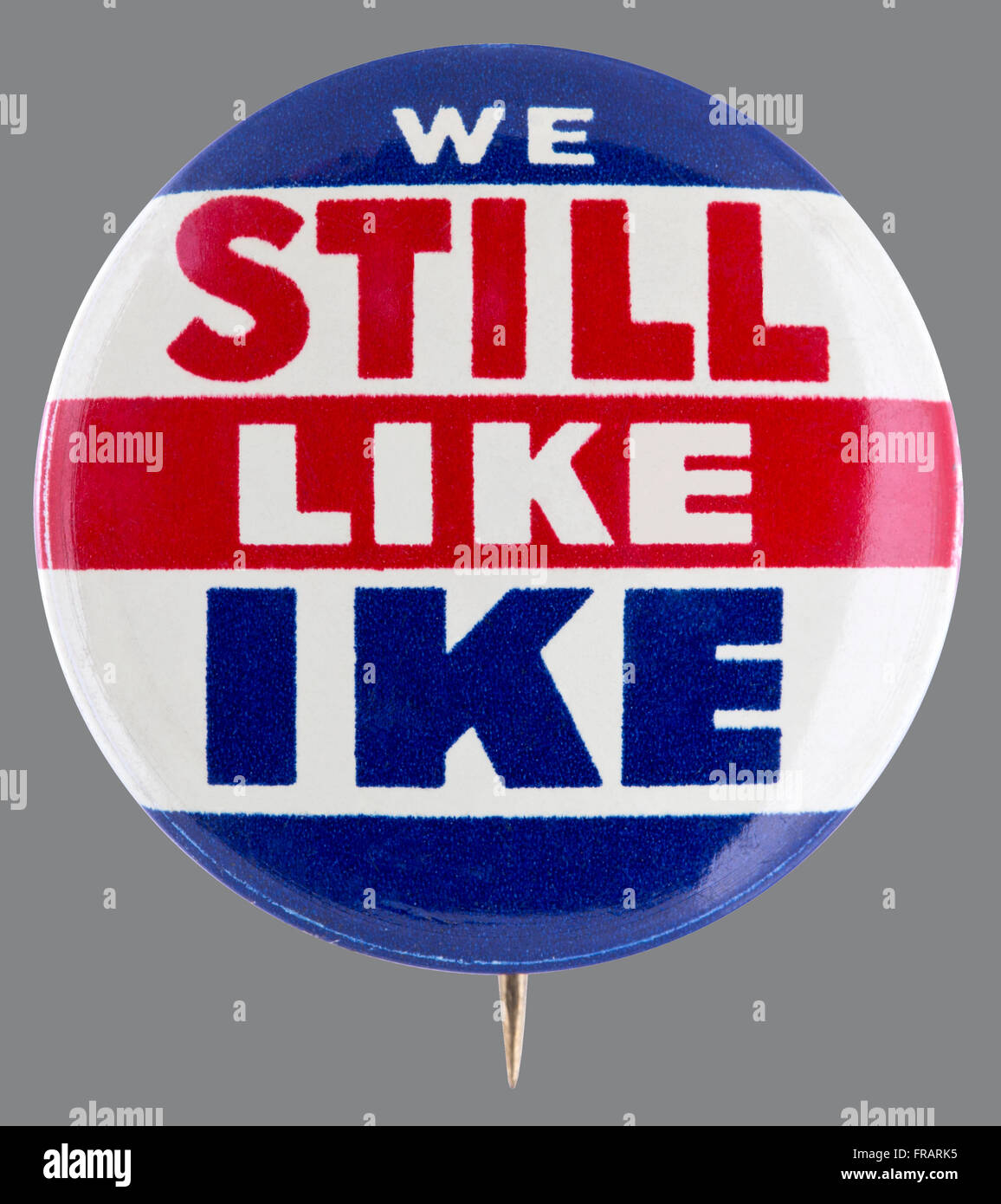 1956 campagne présidentielle de Dwight D. Eisenhower broche bouton retour badge avec le slogan de nous encore comme Ike Banque D'Images