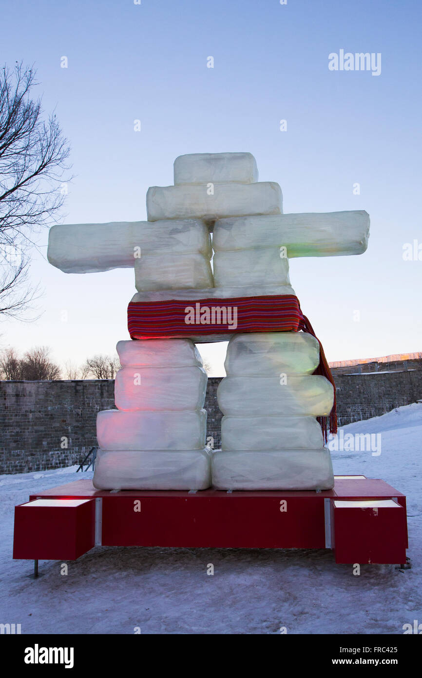 L'inuksuk de glace dans la ville de Québec lors des festivals d'hiver Banque D'Images