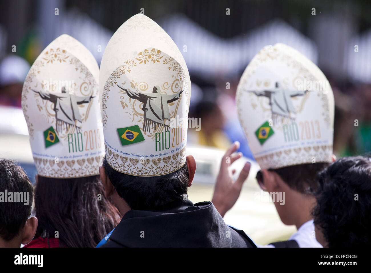 Mitre pope hat Banque de photographies et d'images à haute résolution -  Alamy