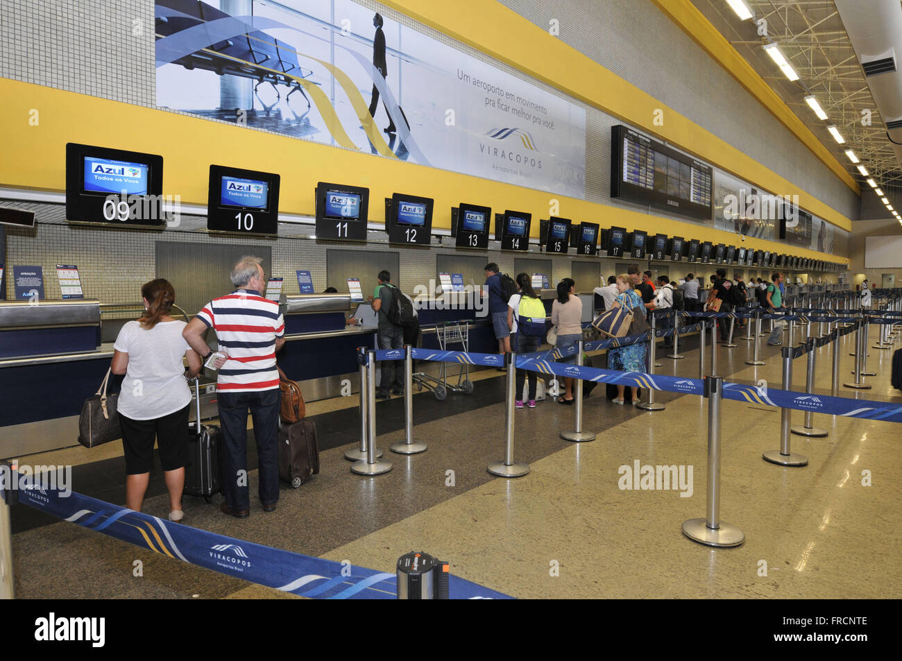 Les passagers s contre- de l'Aéroport International de Congonhas Banque D'Images