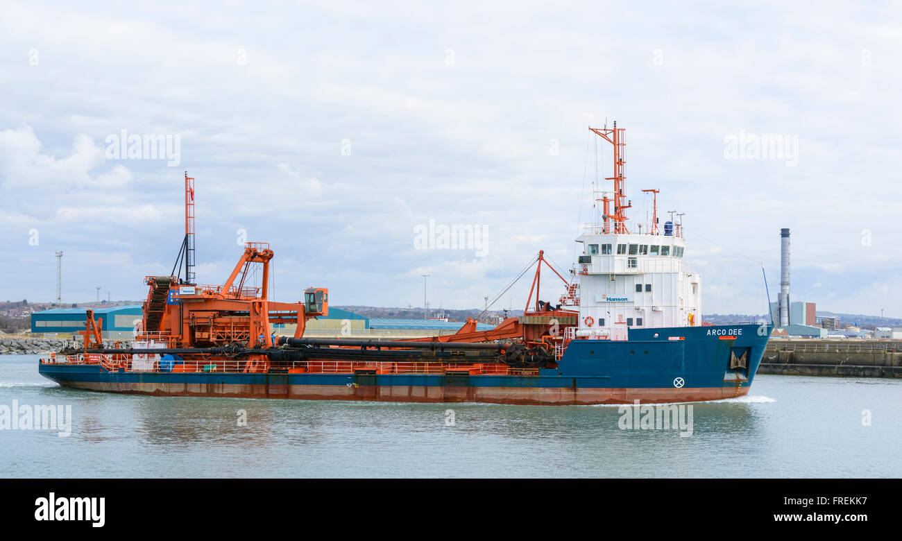 Arco Dee, une suceuse de bateau, IMO 8902917, à Shoreham-by-Sea Port, West Sussex, Angleterre, Royaume-Uni. Banque D'Images