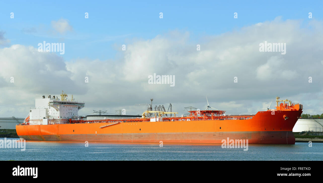 Pétrolier en mer Banque D'Images
