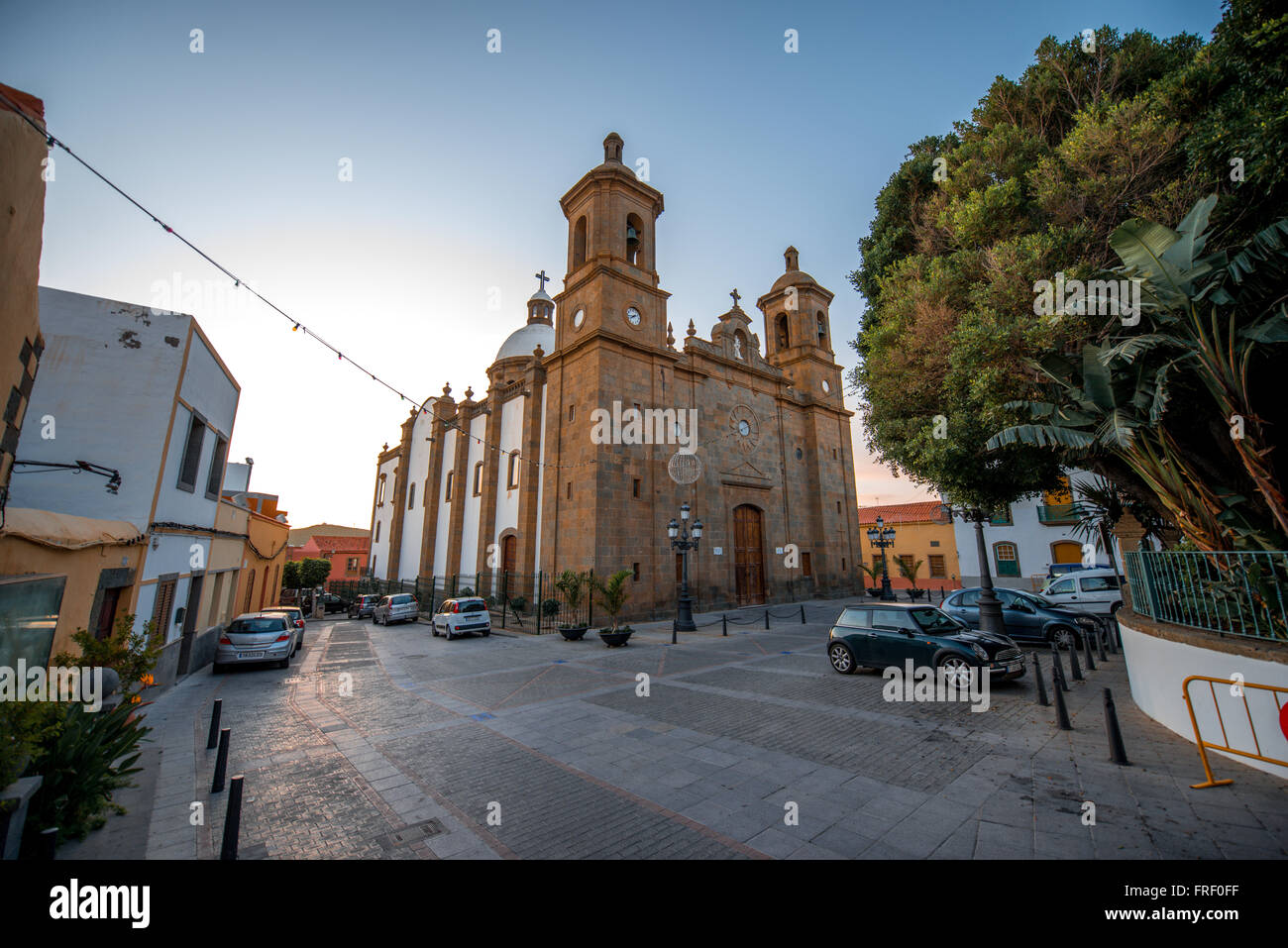 Agüimes, GRAN CANARIA island, Spain - le 14 décembre 2015 : église Saint-sébastien dans le centre d'Agüimes vieux village sur Gran Canar Banque D'Images