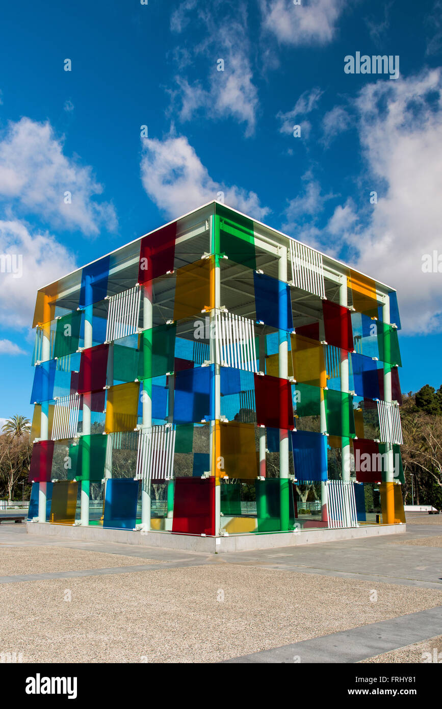 Le cube multicolore du Centre Pompidou Malaga, Malaga, Andalousie, Espagne Banque D'Images