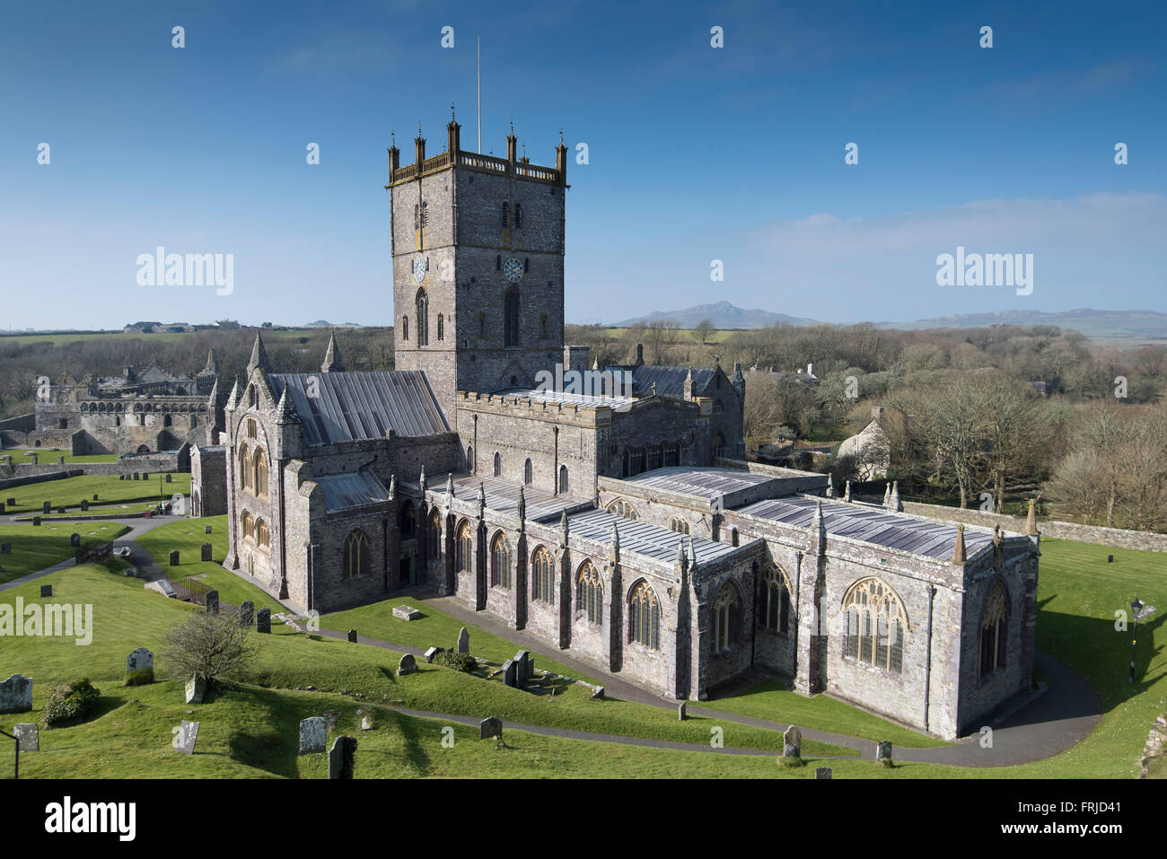 La Cathédrale de St David à St David's, Pembrokeshire, Pays de Galles de l'Ouest. Banque D'Images