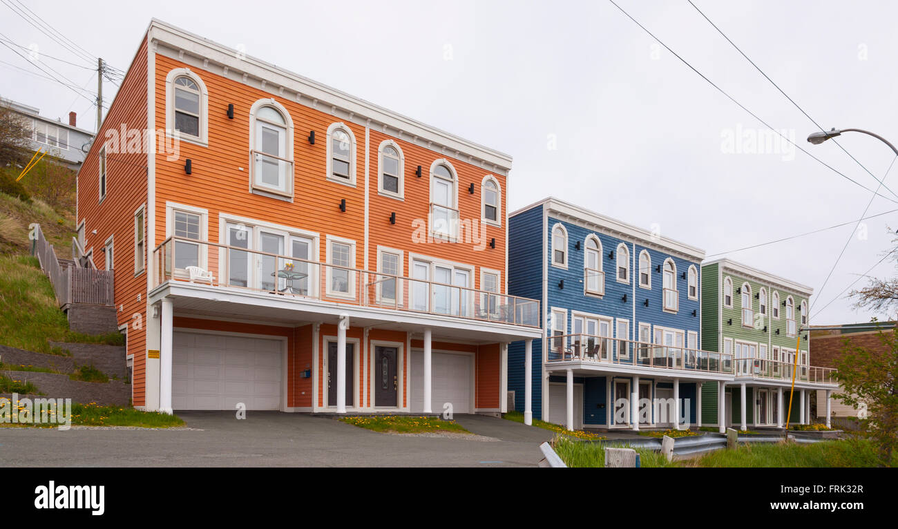 Maisons colorées à la batterie. St John's, Terre-Neuve, Canada. Banque D'Images