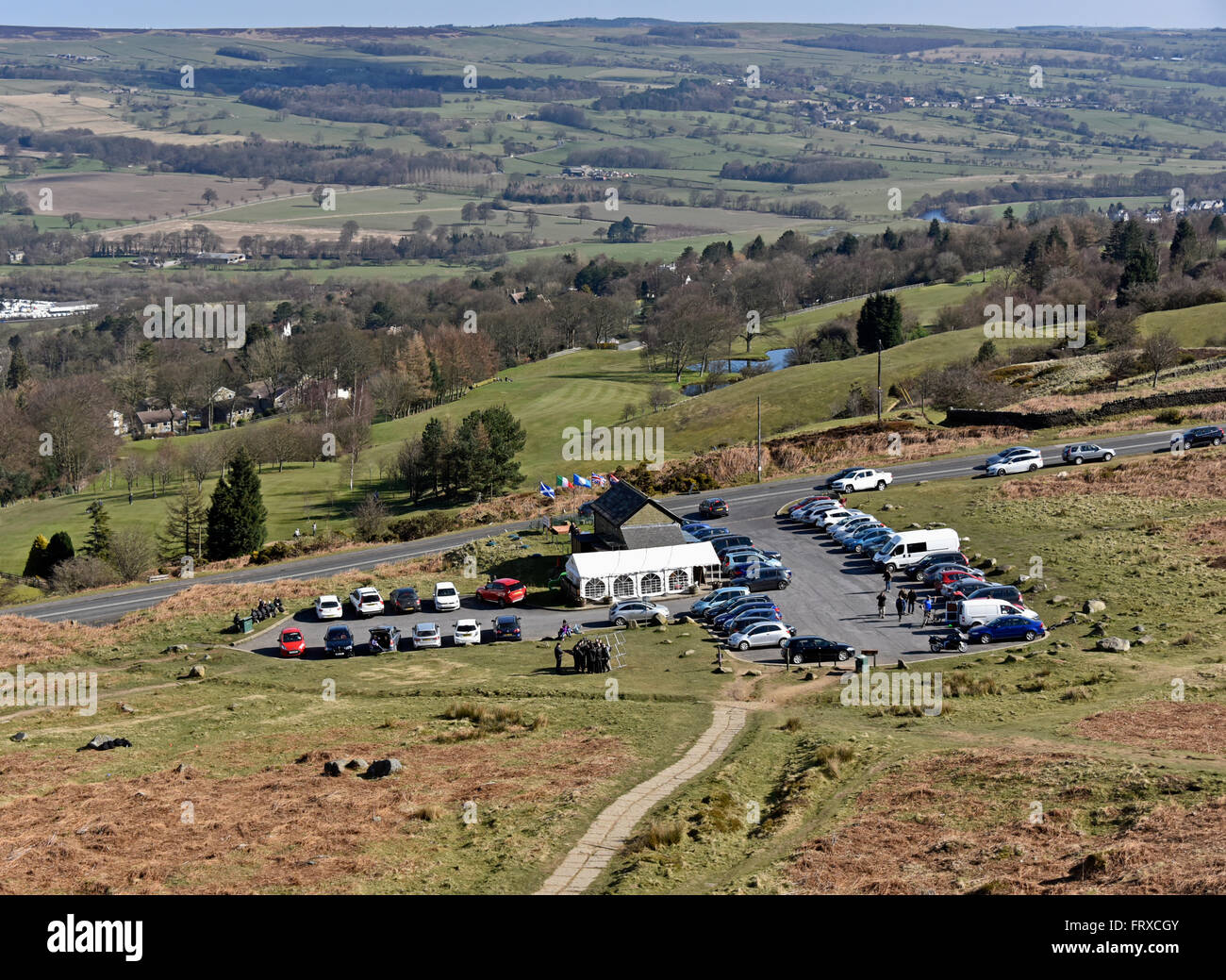 Parking et buvette de cadrage. Ilkley Moor, Hangingstone Road, Bradford, West Yorkshire, Angleterre, Royaume-Uni, Europe. Banque D'Images