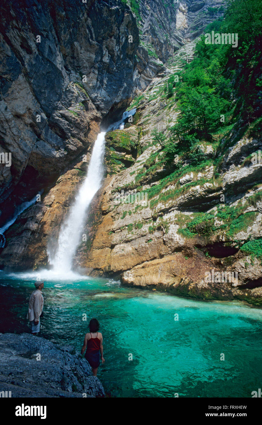 Cascade du lac de Bohinj, en Slovénie Banque D'Images