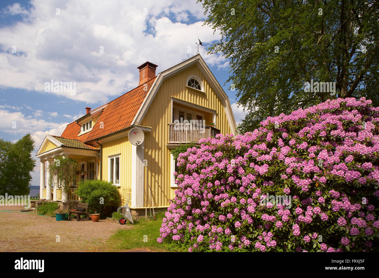 Vieille maison de bois dans Mjoern Bodarne Vaestra,, Province de Bohuslaen, côte ouest, la Suède, Europe Banque D'Images