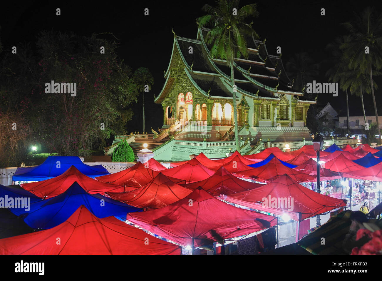 Marché de nuit à Luang Prabang - Laos Banque D'Images