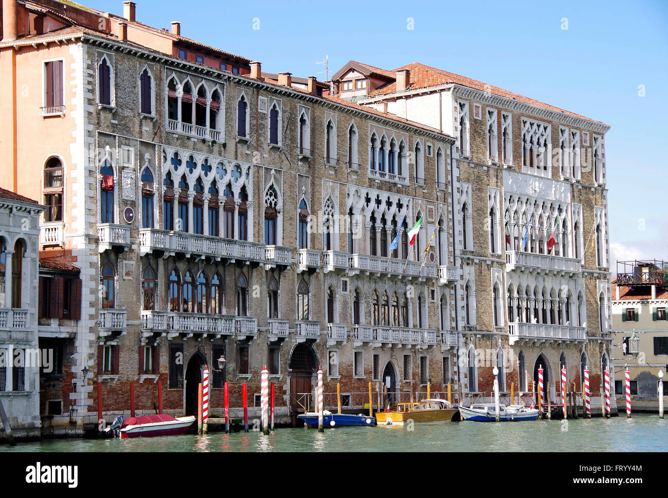 Italie Venise, Ca' Foscari et Palazzi Giustinian Banque D'Images