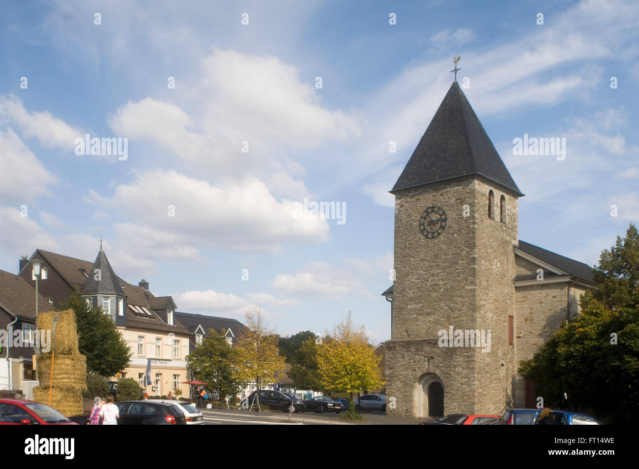 BRD, Nordrhein-Westfalen, Kürten im Kreis Rheinisch-Bergischen, Katholische Kirche St. Jean Baptiste Banque D'Images