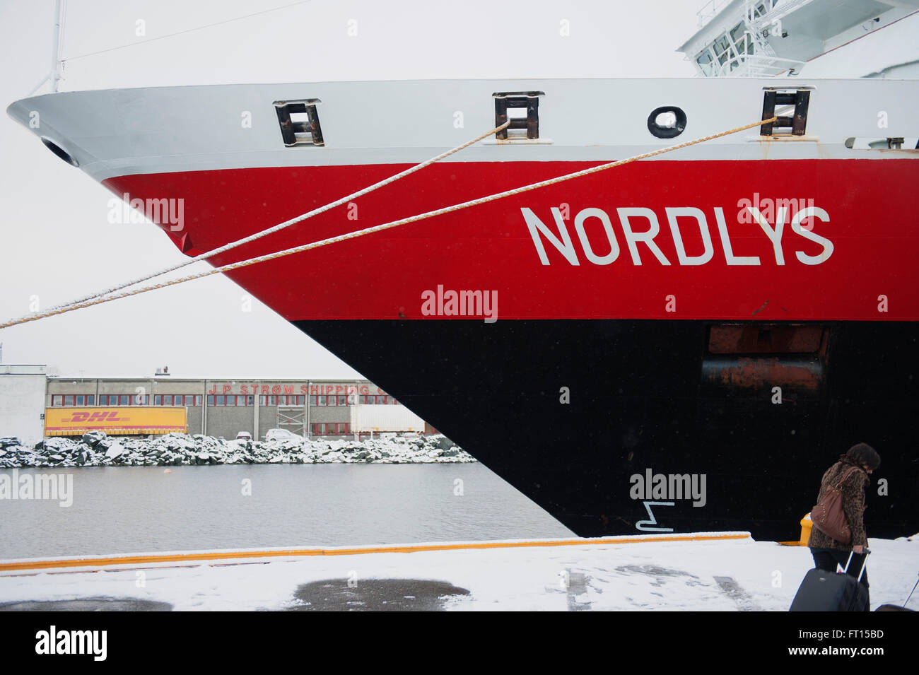 Le navire Hurtigruten 'MS Nordlys' amarré à Trondheim. La Norvège. L'Europe Banque D'Images