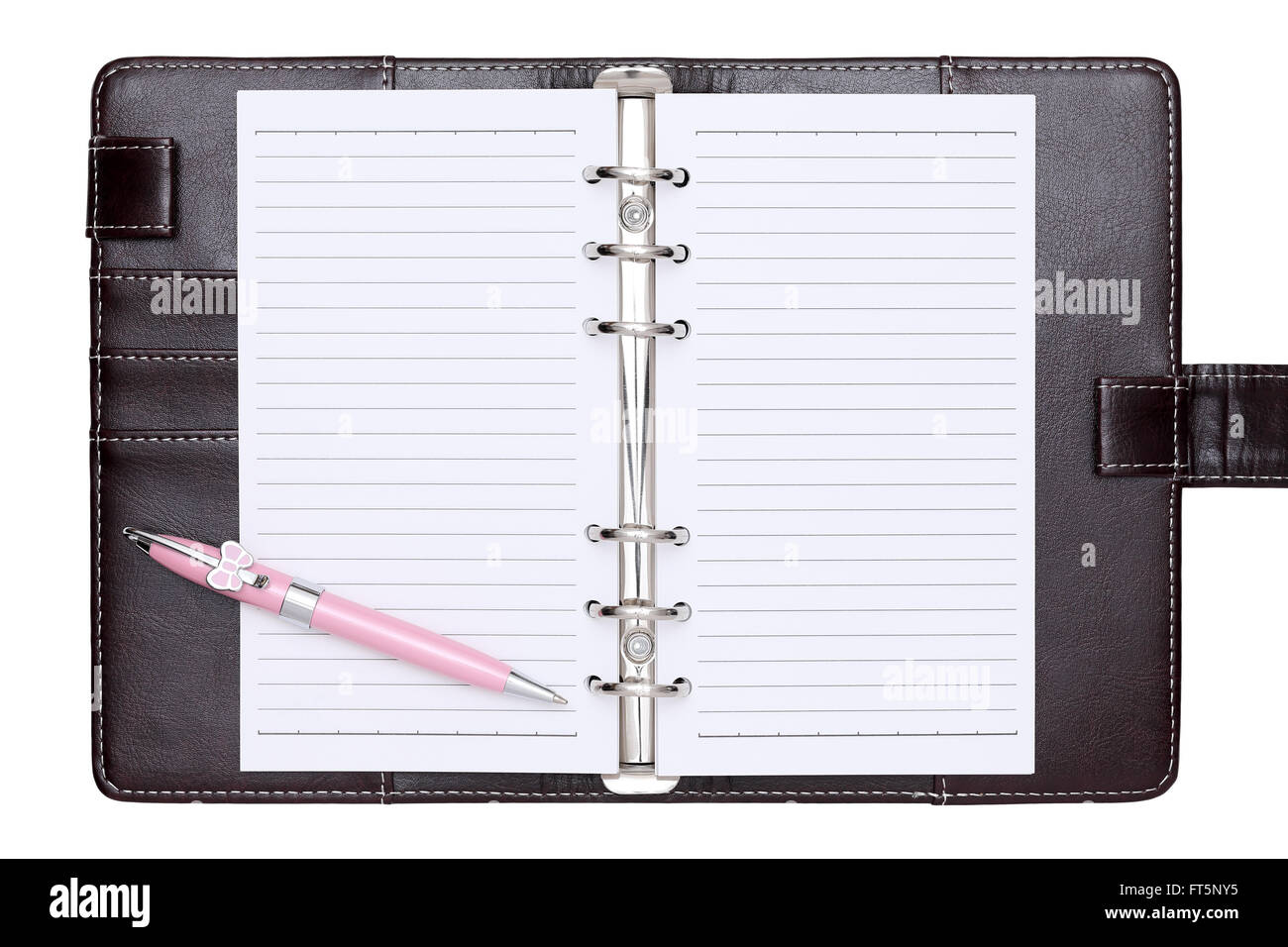 L'ordinateur portable en cuir marron ouvert et stylo à bille Banque D'Images